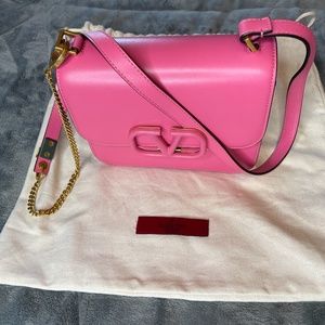 MUST SEE!!! VALENTINO Vsling Leather Crossbody